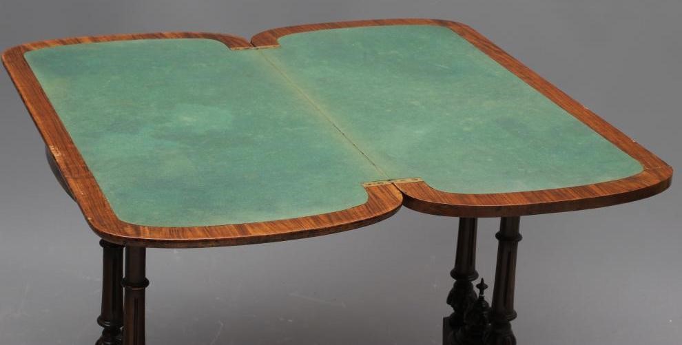 A VICTORIAN BURR WALNUT FOLDING CARD TABLE Image