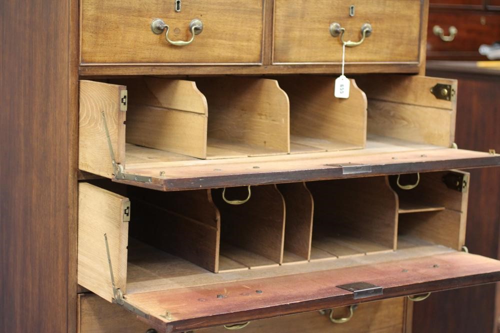 A GEORGIAN MAHOGANY CHEST ON CHEST Image