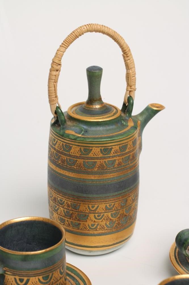 ‡MARY RICH (b.1940) Image