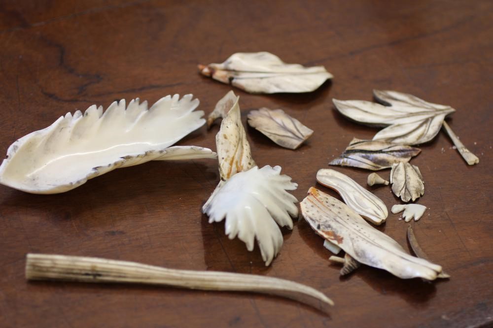 A CHINESE PADOUK WOOD AND IVORY FOLDING ROOM SCREEN Image