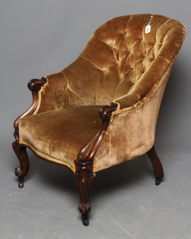 A VICTORIAN ROSEWOOD TUB EASY CHAIR Image