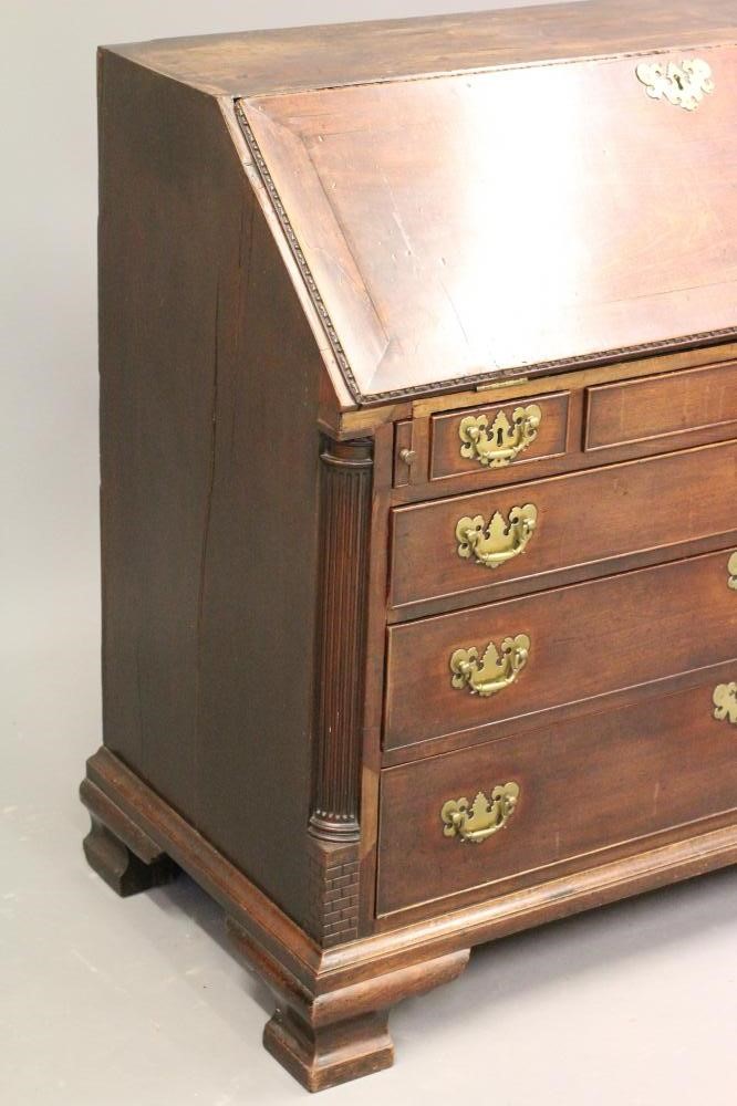 A GEORGIAN MAHOGANY BUREAU Image