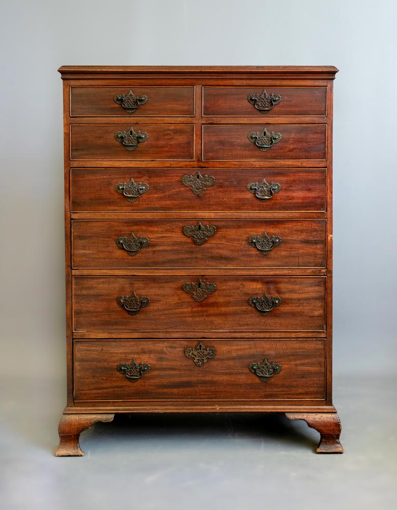A GEORGIAN MAHOGANY TALLBOY Image
