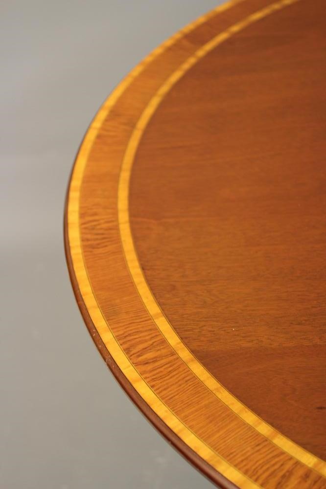 A WILLIAM TILLMAN MAHOGANY BREAKFAST TABLE in the Regency style Image