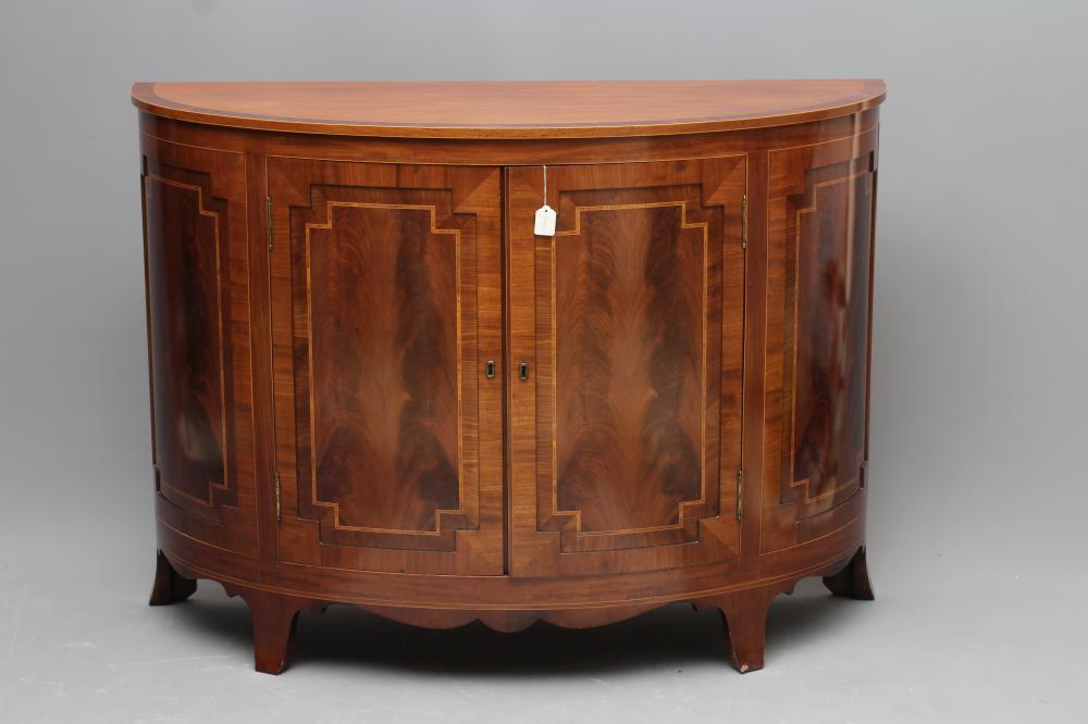 A MAHOGANY SIDE CABINET Image