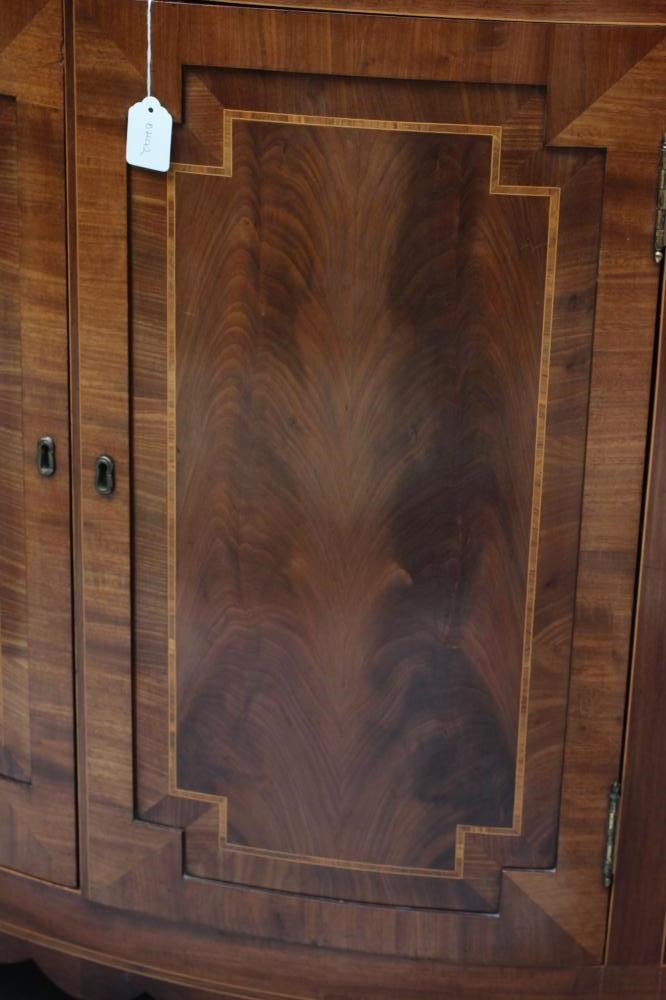 A MAHOGANY SIDE CABINET Image