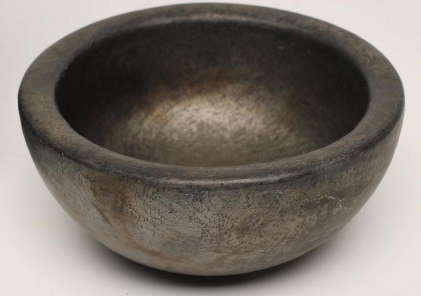 ‡KEITH MUNRO (b. 1958) Image