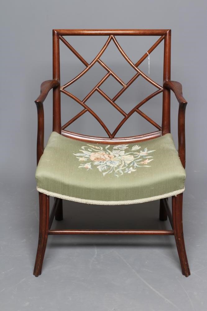 A SCOTTISH MAHOGANY COCKPEN CHAIR Image