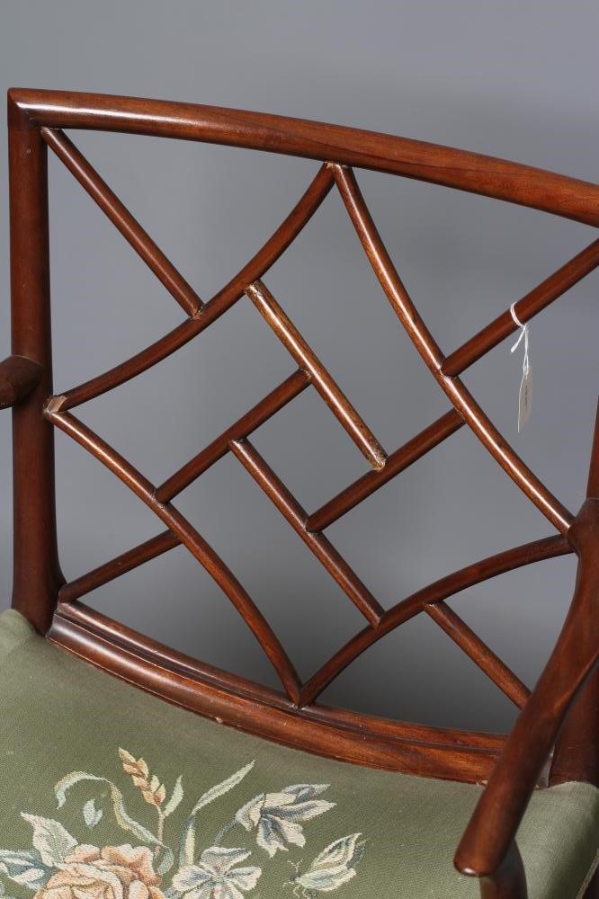 A SCOTTISH MAHOGANY COCKPEN CHAIR Image