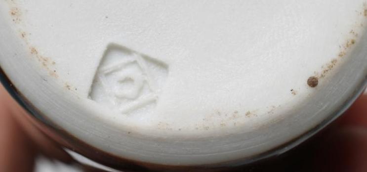 A VICTORIAN CARVED GILT WOOD AND GESSO CONSOLE TABLE Image