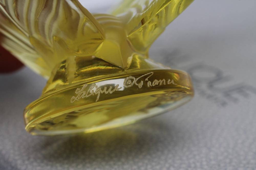 A LALIQUE "AURORE JAUNE" BUTTERFLY PAPERWEIGHT Image