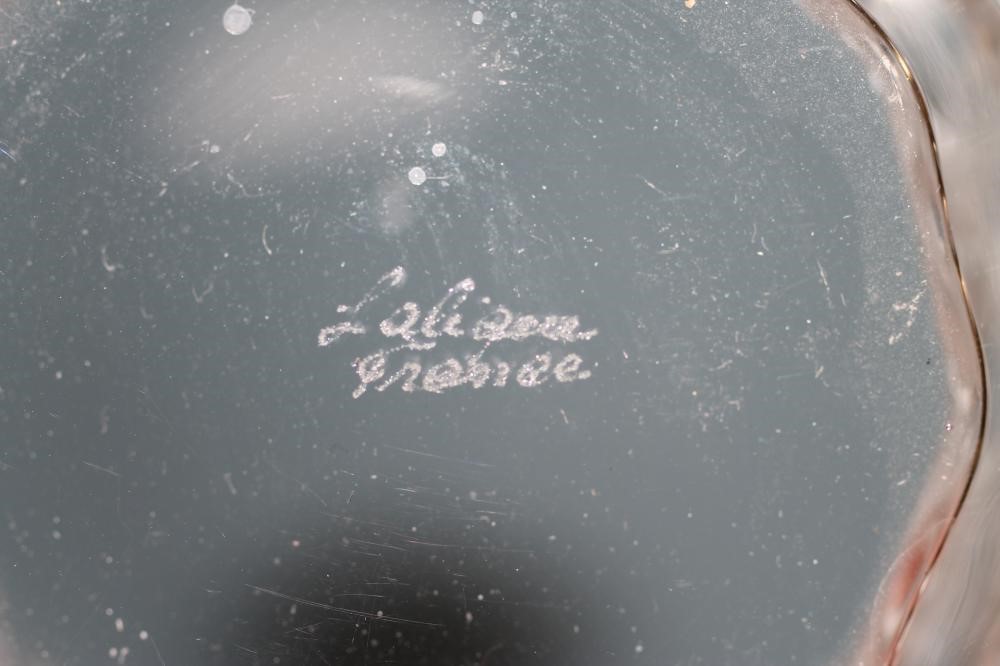 A SET OF FOUR LALIQUE "MARGUERITES" TUMBLERS Image