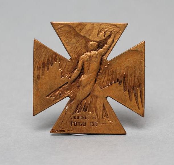 A LALIQUE FIRST WORLD WAR BADGE "Journee des Poilu 1915" Image