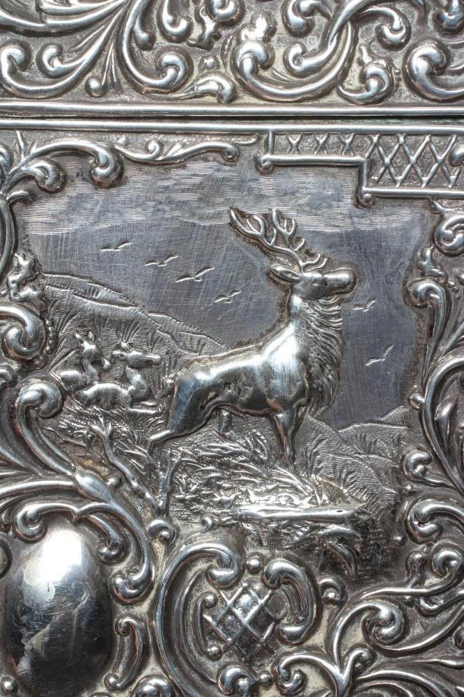 AN EDWARDIAN SILVER VISITING CARD CASE by Crisford & Norris Image
