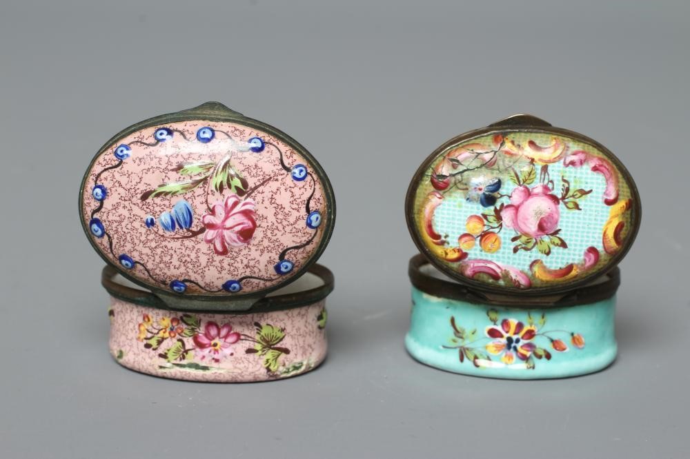 TWO SOUTH STAFFORDSHIRE ENAMEL PATCH BOXES Image
