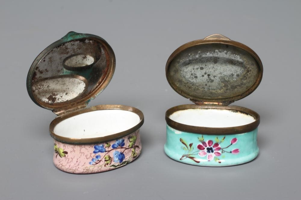 TWO SOUTH STAFFORDSHIRE ENAMEL PATCH BOXES Image
