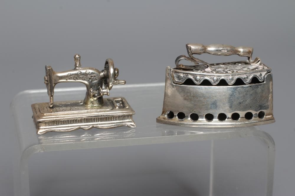 A MODERN SILVER MINIATURE FIGURE Image