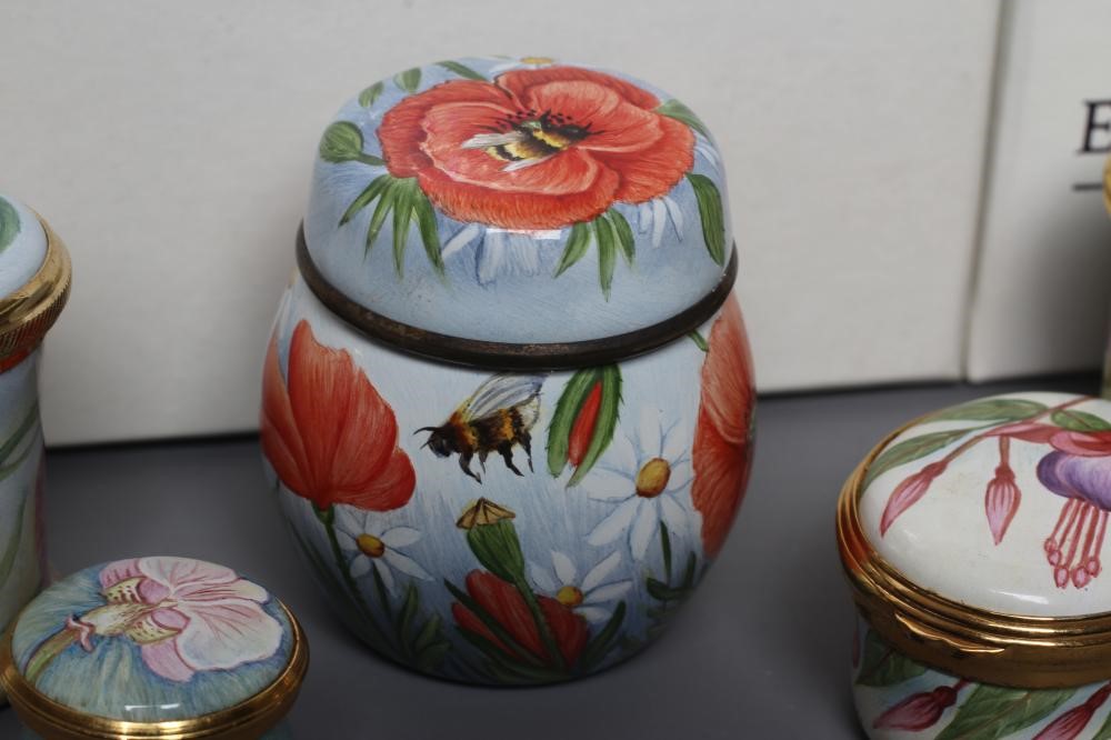 AN ELLIOT HALL ENAMEL JAR AND COVER of baluster form painted by Sandra Selby with Poppies and Bees Image