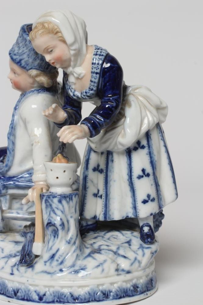 A CRISTOFORO PORCELAIN FIGURE GROUP ALLEGORICAL OF WINTER Image