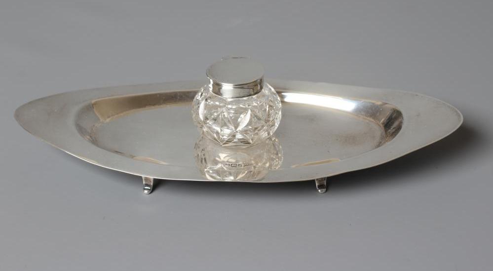 AN EDWARDIAN SILVER DESK STANDISH by Walker & Hall Image