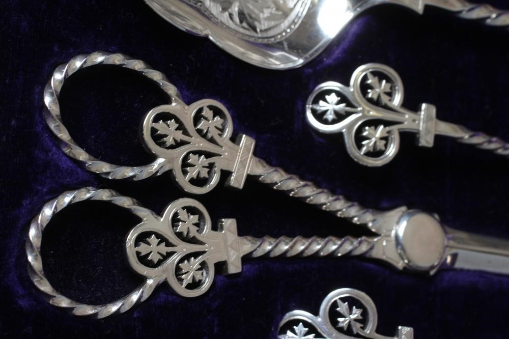 A VICTORIAN SILVER SEVEN PIECE FRUIT SERVING SET by Jehoiada Alsop Rhodes & Barber Image