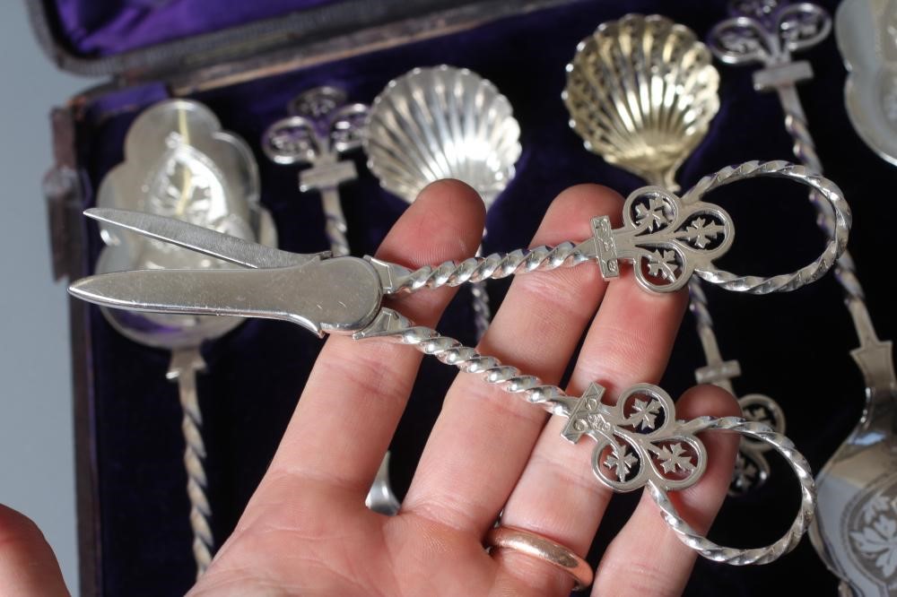 A VICTORIAN SILVER SEVEN PIECE FRUIT SERVING SET by Jehoiada Alsop Rhodes & Barber Image