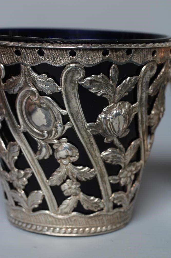 A LATE VICTORIAN SILVER CREAM PAIL by Levi & Salaman Image