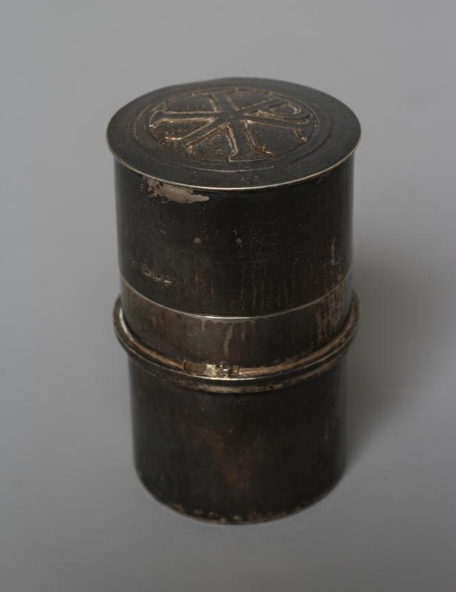 AN ART DECO SILVER PATENT OIL STOCK AND PYX by Greenwood & Watts Image