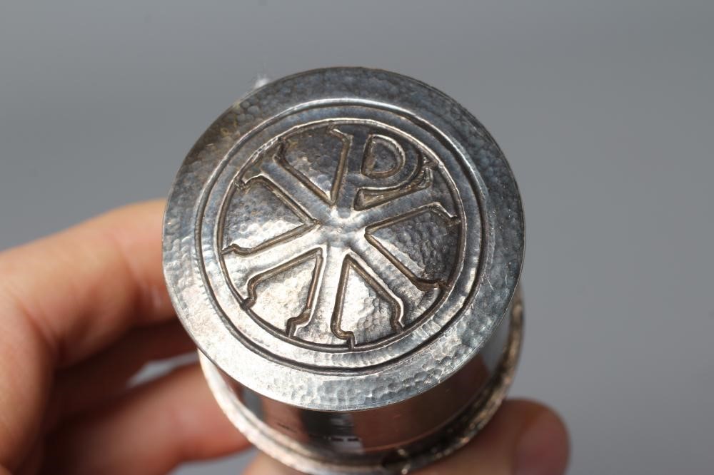 AN ART DECO SILVER PATENT OIL STOCK AND PYX by Greenwood & Watts Image