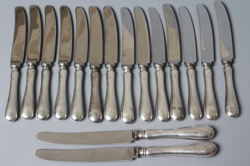 A SET OF SIXTEEN OLD ENGLISH PATTERN SILVER HANDLED DESSERT KNIVES by William Yates Ltd., Sheffield Image