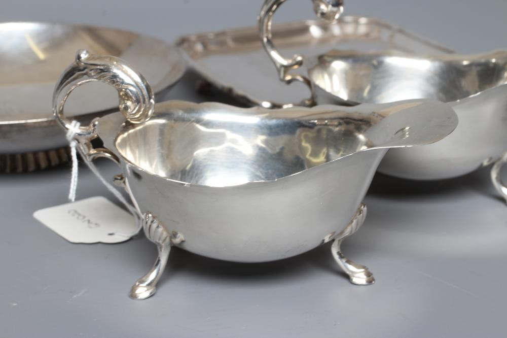 A COLLECTION OF INDIAN COLONIAL SILVER comprising an oblong cigarette box engraved with a Image