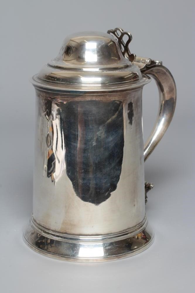 A GEORGE III TANKARD by John Denzilow Image