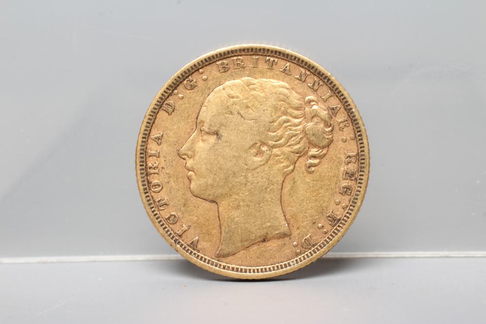 A VICTORIA YH SOVEREIGN, 1871, 7.7g (Est. plus 20% premium) Image