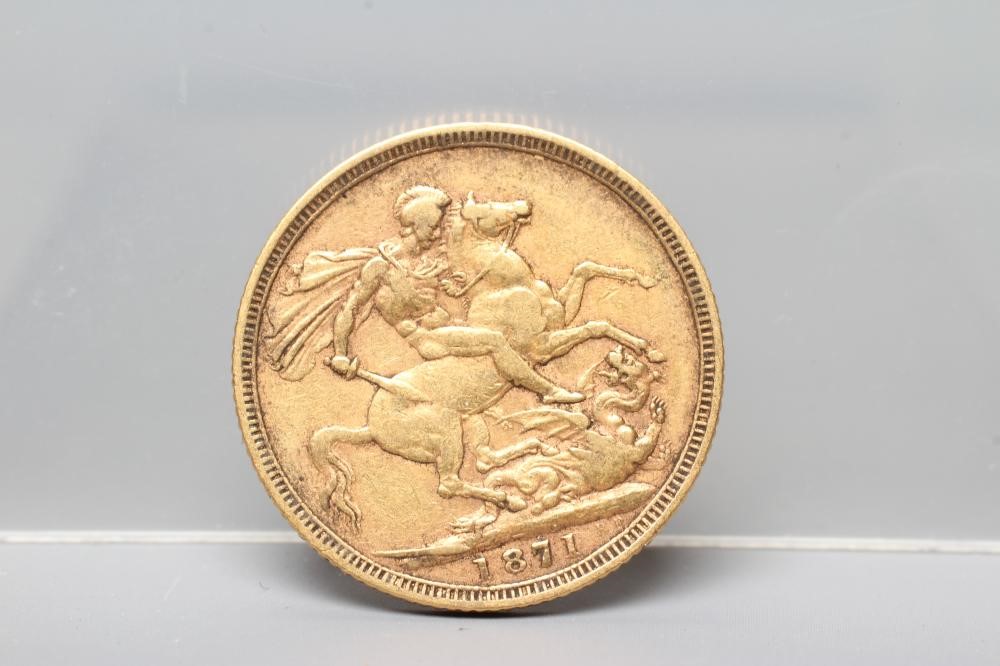 A VICTORIA YH SOVEREIGN, 1871, 7.7g (Est. plus 20% premium) Image
