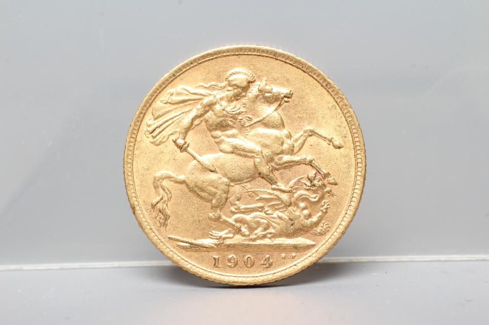 AN EDWARD VII SOVEREIGN, 1904, 8g (Est. plus 20% premium) Image