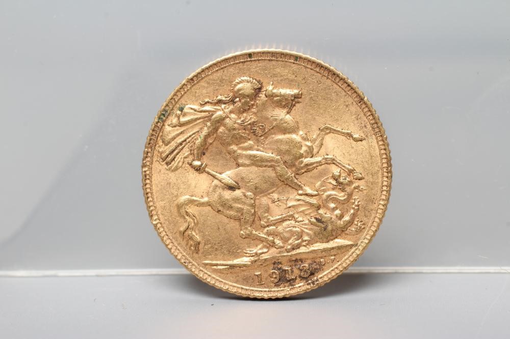 A GEORGE V SOVEREIGN, 1913, 8g (Est. plus 20% premium) Image
