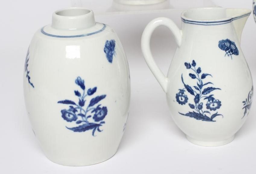 A COLLECTION OF WORCESTER THREE FLOWERS PORCELAIN Image