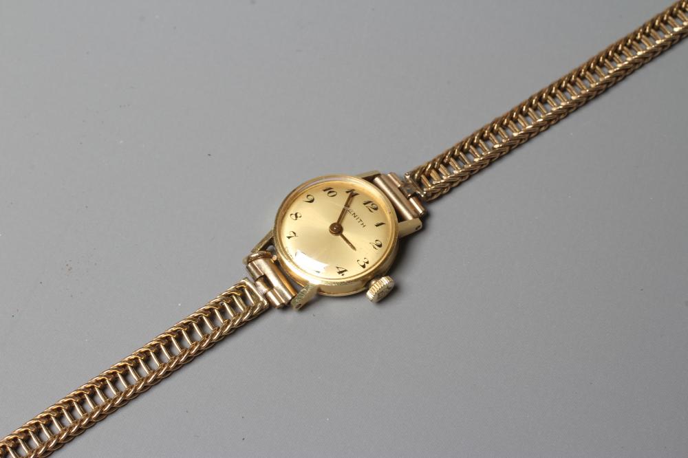 A LADY'S 18CT GOLD CASED ZENITH WRISTWATCH Image