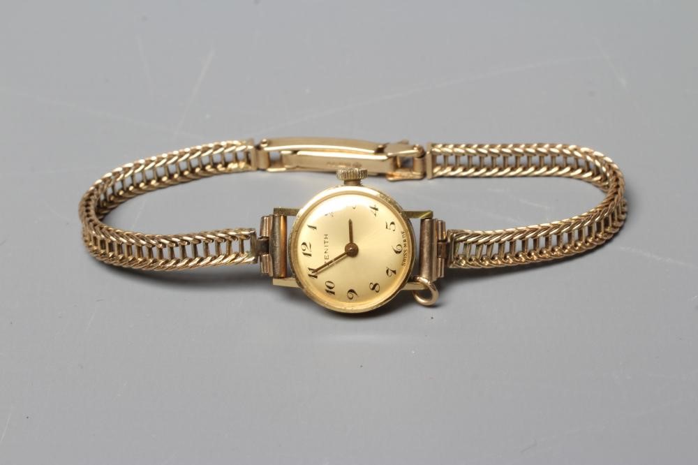 A LADY'S 18CT GOLD CASED ZENITH WRISTWATCH Image