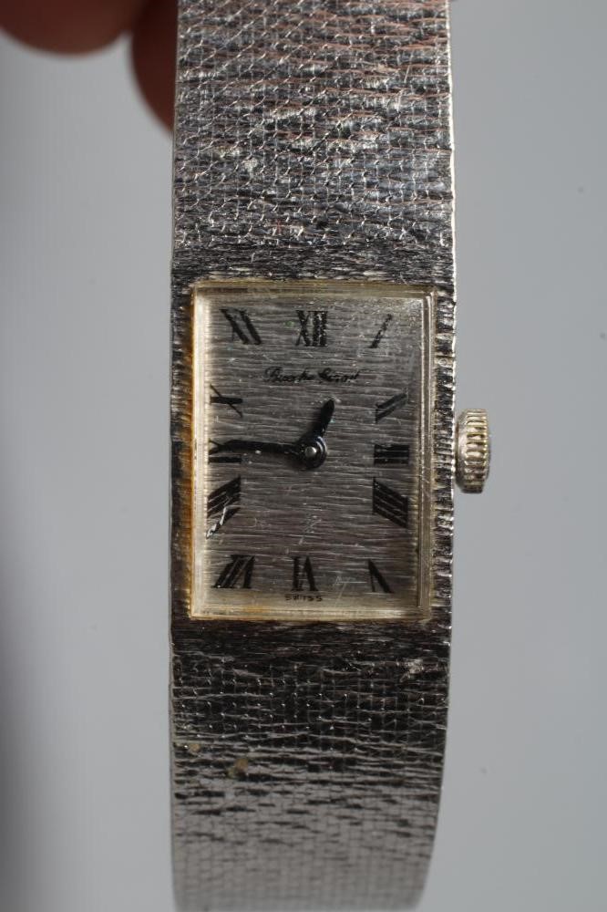 A LADY'S 9CT WHITE GOLD BEUCHE-GIROD WRISTWATCH Image