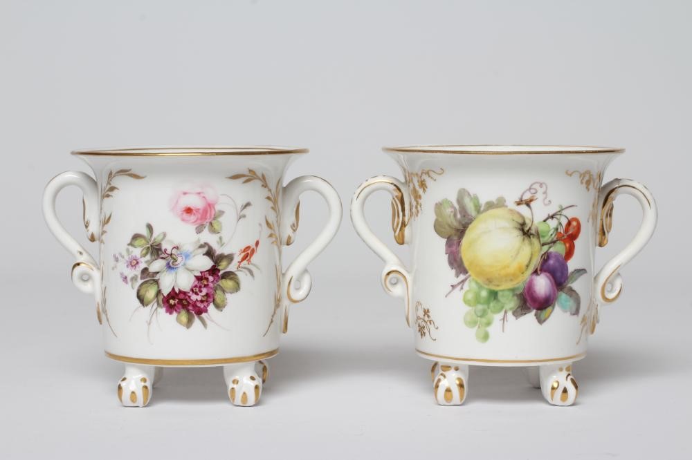A MATCHED PAIR OF STEVENSON & HANCOCK DERBY PORCELAIN CABINET CUPS Image