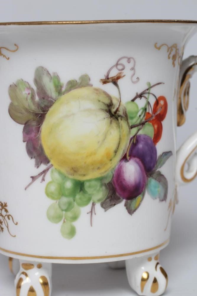 A MATCHED PAIR OF STEVENSON & HANCOCK DERBY PORCELAIN CABINET CUPS Image