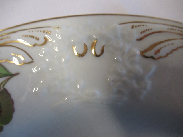 A COLLECTION OF REGENCY PORCELAIN including a Spode gadrooned teacup Image