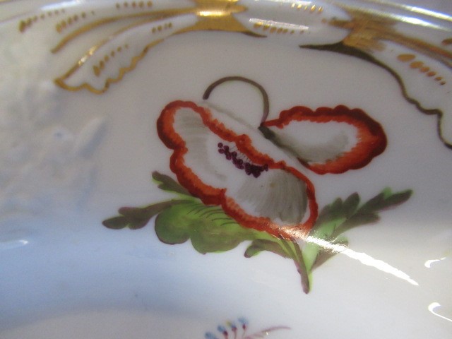 A COLLECTION OF REGENCY PORCELAIN including a Spode gadrooned teacup Image