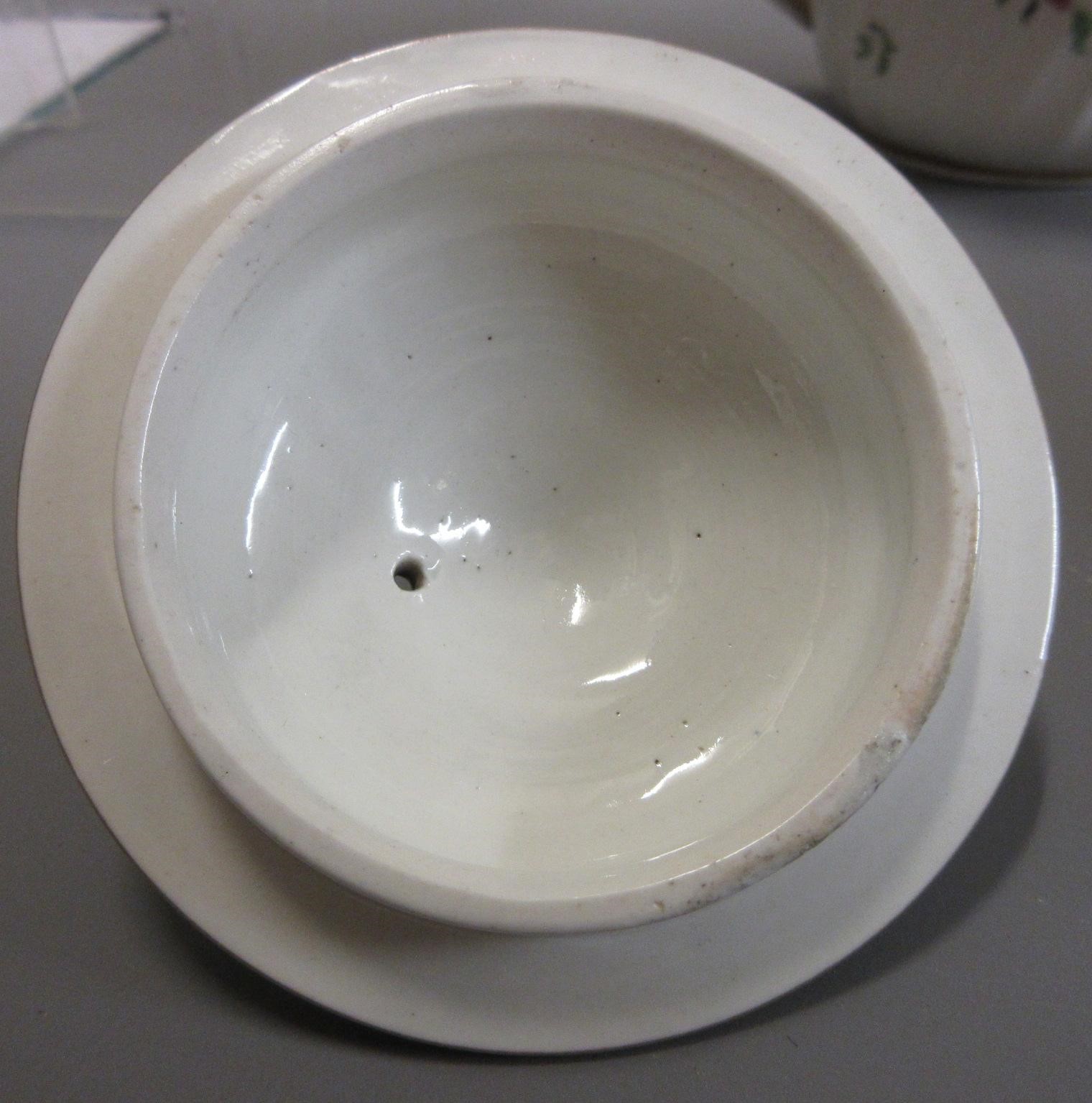 A WORCESTER PORCELAIN TEA AND COFFEE SERVICE Image