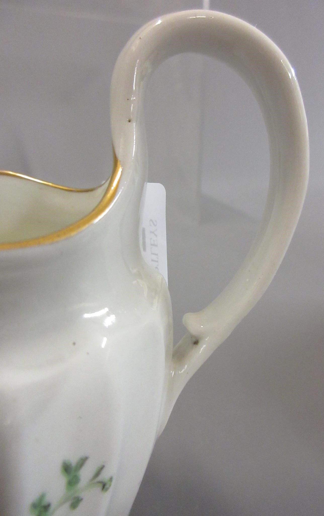 A WORCESTER PORCELAIN TEA AND COFFEE SERVICE Image