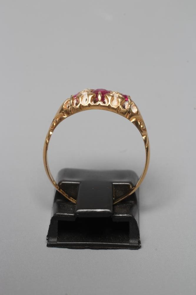 AN EDWARDIAN RUBY AND DIAMOND RING Image