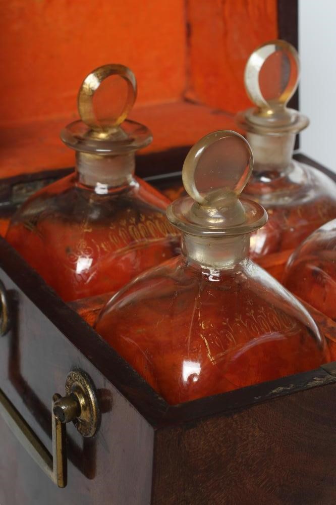 A REGENCY MAHOGANY DECANTER BOX of plain square section Image