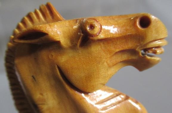 A CLUB SIZE STAUNTON PATTERN CHESS SET, King's rooks and knights with red stamped crown, weighted, Image