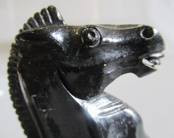 A CLUB SIZE STAUNTON PATTERN CHESS SET, King's rooks and knights with red stamped crown, weighted, Image